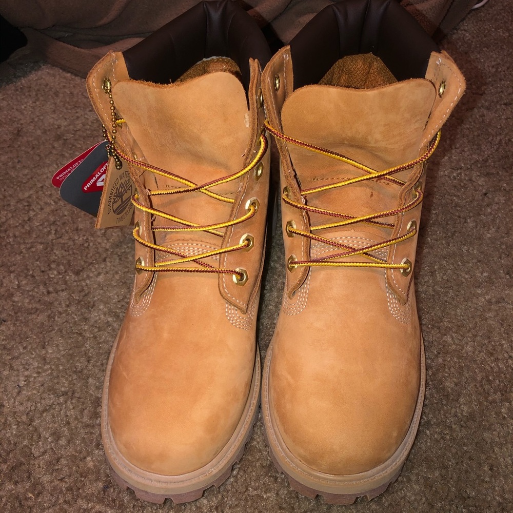Junior waterproof wheat timberlands